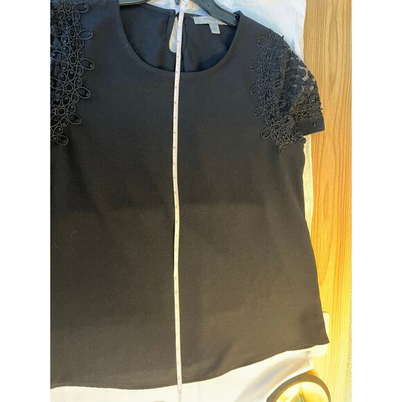 Marc New York Andrew Marc Black Top Lace Short Sleeve Size Medium - Picture 6 of 11